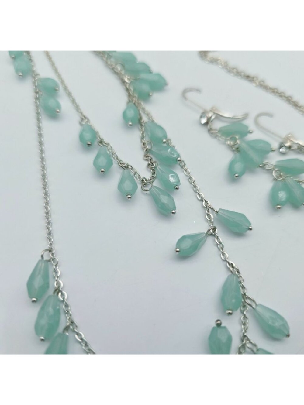 Silver-Tone Necklace & Dangle Earrings Set Aqua Blue Bead Avon - Picture 6 of 7